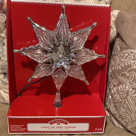 🌟NWT Holiday Time Light Up Star Tree Topper - Picture 2 of 11
